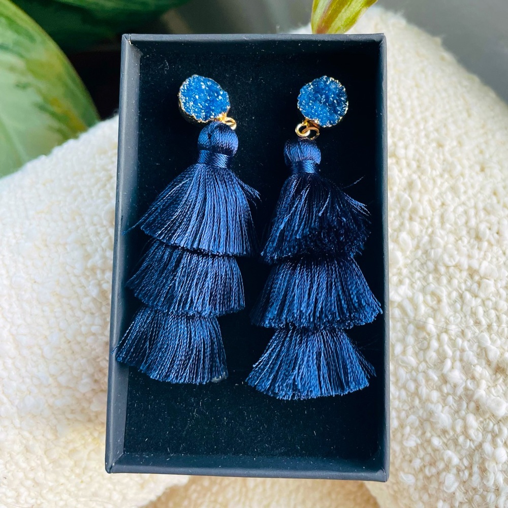 Me&Hz Blue Dangle earrings